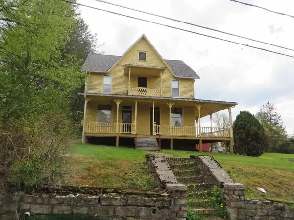 28 Church Street, Lopez, PA 18628