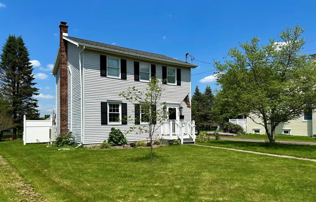 226 Laurel Ave, Athens, PA 18810 - #1