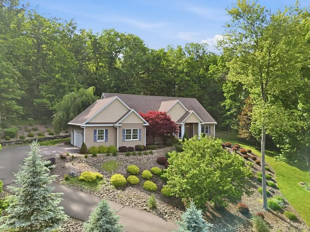 61 Sullivan Dr, Sayre, PA 18840 - #1