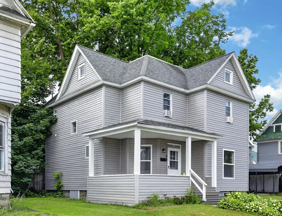 207 Chemung St, Sayre, PA 18840 - #3