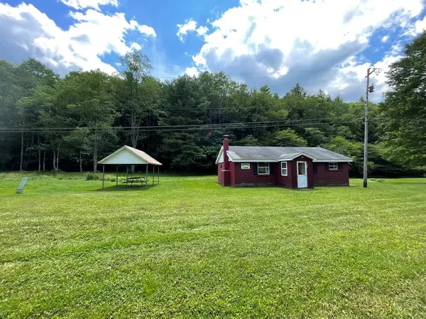 548 North Hollow Rd, Coudersport, PA 16915