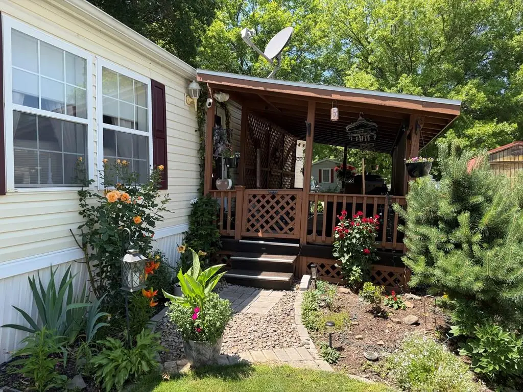 16 Pin Oak Ln, Troy, PA 16947 - #1