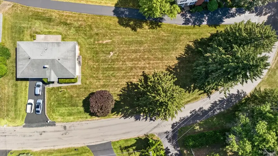 210 Vista Dr, Sayre, PA 18840 - #2