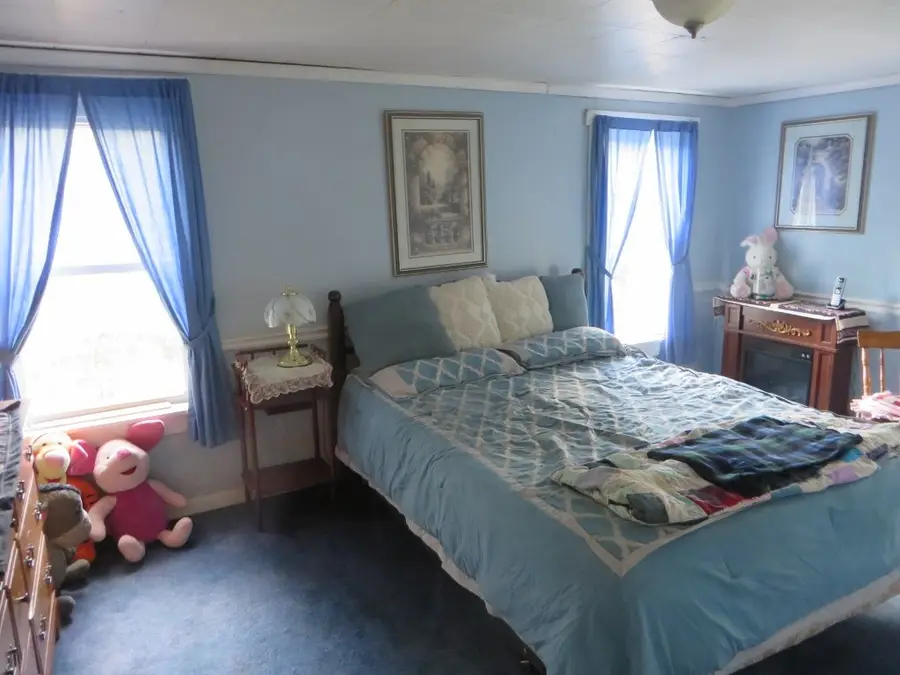 5742 Route 487, Lopez, PA 18628 - #3
