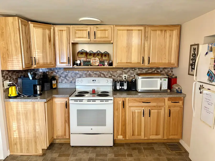 1009 Front St, Athens, PA 18810 - #3