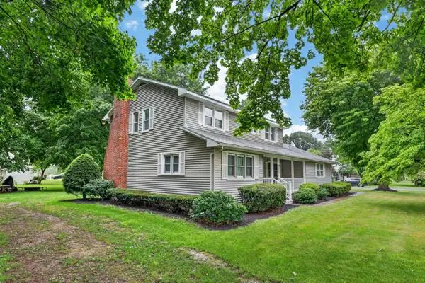 1079 Pennsylvania Ave, Sayre, PA 18840