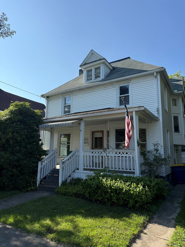 209 E Pine St, Athens, PA 18810