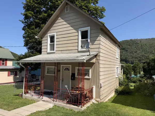 10 First St, Galeton, PA 16922