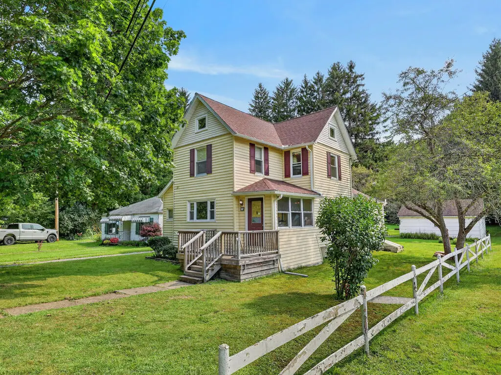 34 Barney St, Andover, NY 14806 - #1