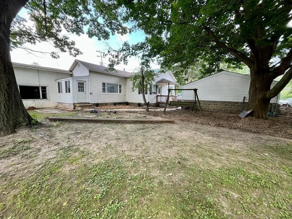 122 N Main St, Towanda, PA 18848 - #1