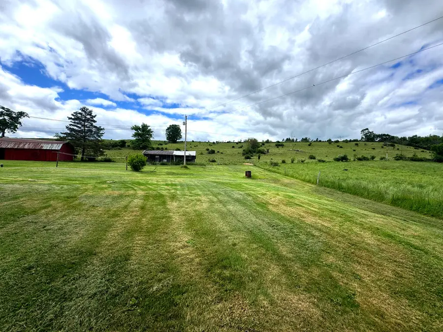 975 Beech Flats Rd, Canton, PA 17724 - #2