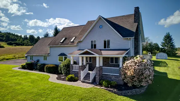 817 May Hill Rd, Columbia Cross Roads, PA 16914