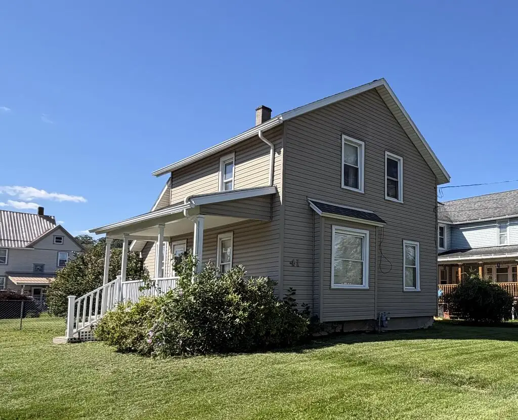 41 Lincoln St, Waverly, NY 14892 - #1