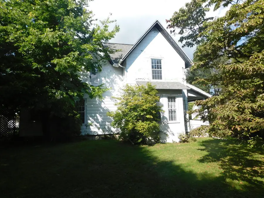 401 Wells Avenue, Athens, PA 18810 - #2