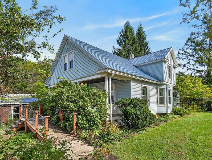 42 Maple Street, New Albany, PA 18833 - #2