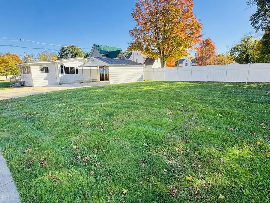 206 E Cooper St, Athens, PA 18810 - #2