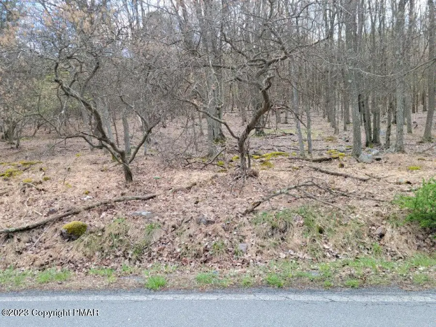 408 Fawn Lane, Albrightsville, PA 18210 - Image #3