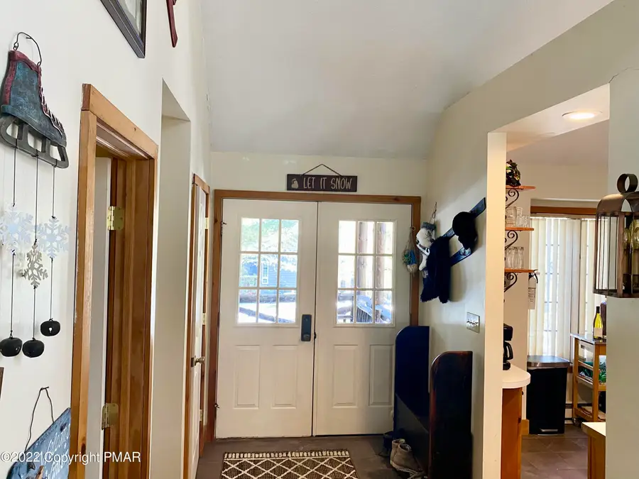 50 Aspenwall Road, Lake Harmony, PA 18624 - Image #3