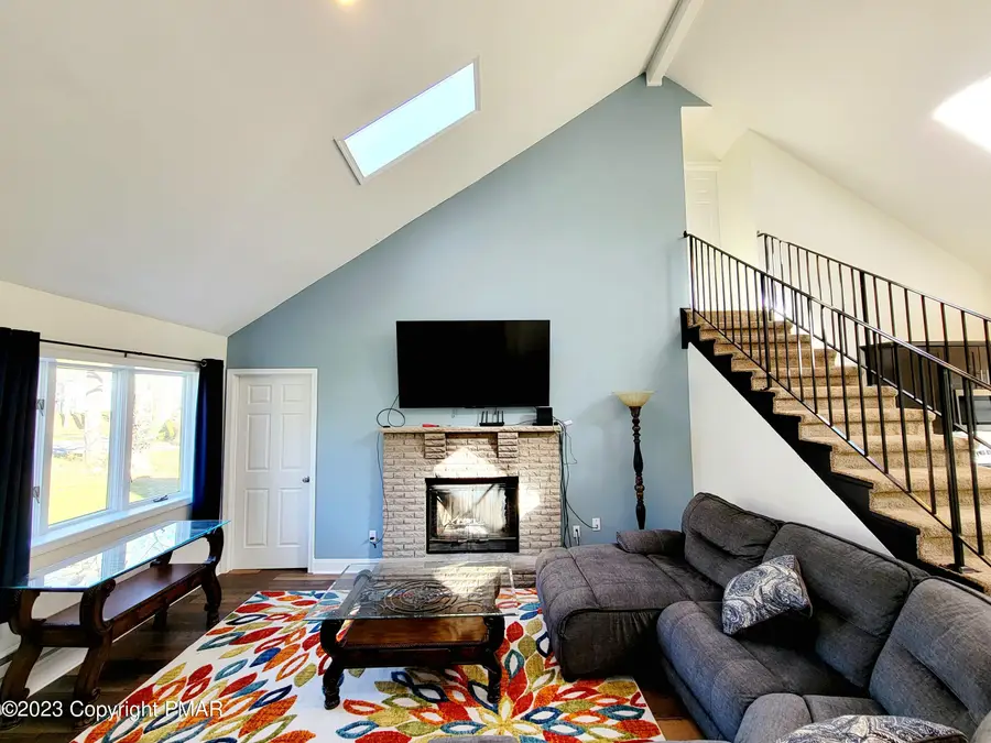 117 St Regis Walk, Tobyhanna, PA 18466 - Image #3