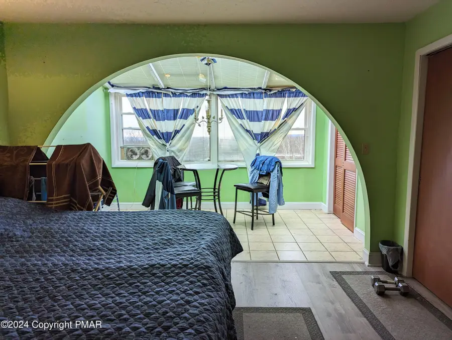 115 Foxfire Drive, Mount Pocono, PA 18344 - Image #2