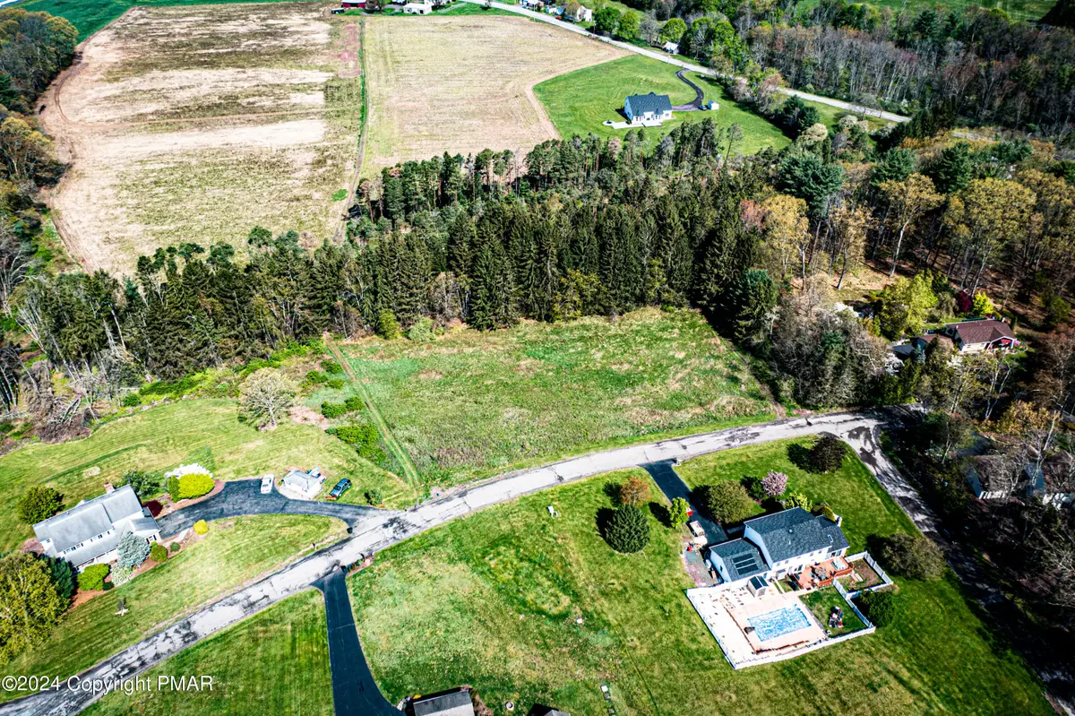 12 Macintosh Lane, Sugarloaf Township, PA 18249 - Image #1