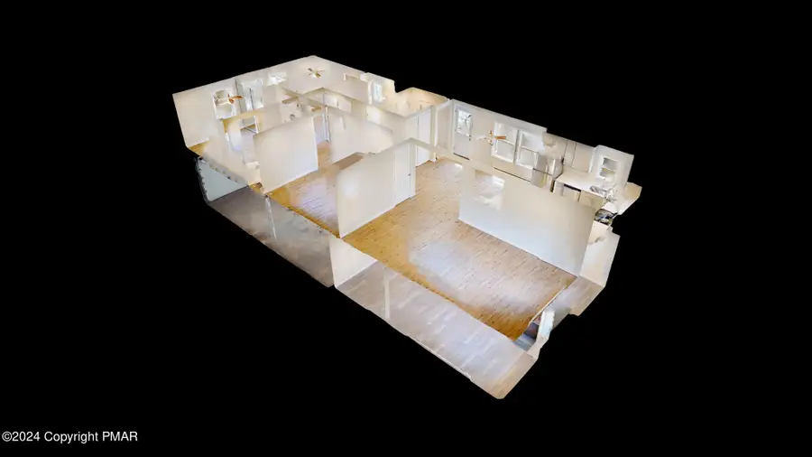 8567 Hillcrest Drive, Tobyhanna, PA 18466 - Image #2