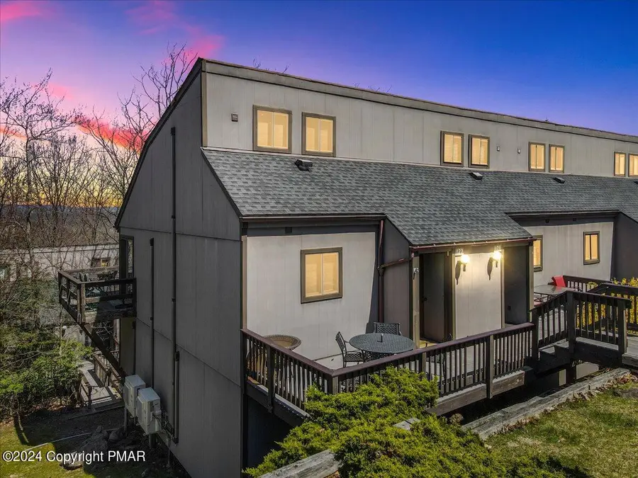 123 Cross Country Lane, Tannersville, PA 18372 - Image #2