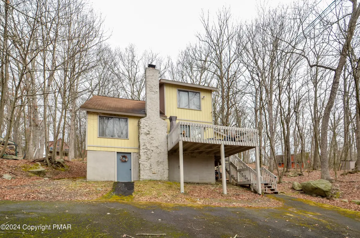 208 Regent Street, Bushkill, PA 18324 - Image #1