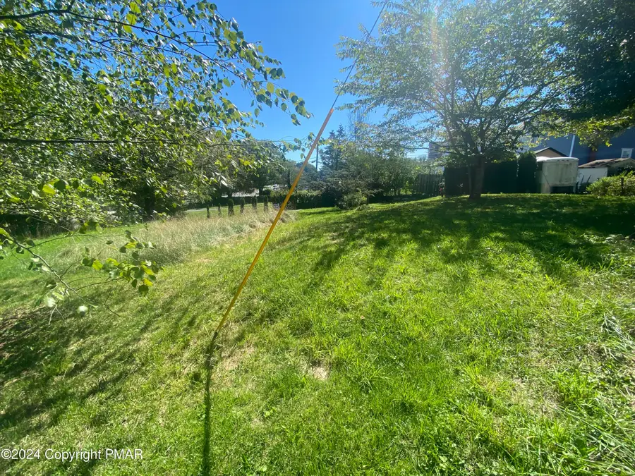 Garibaldi Avenue, Roseto, PA 18013 - Image #3