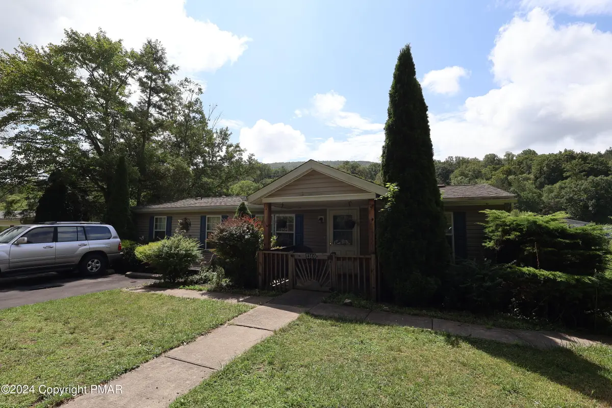 1310 Blue Mountain Circle, Saylorsburg, PA 18353 - Image #1