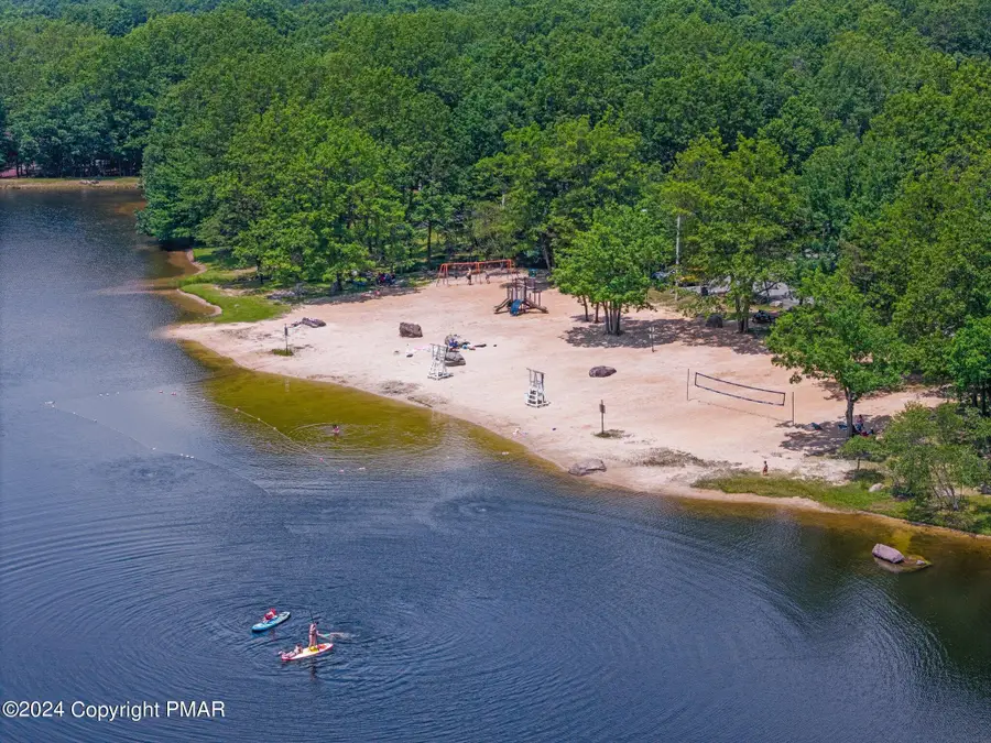 1807 Penn Forest Drive, Albrightsville, PA 18210 - Image #2