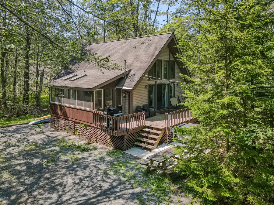 102 King Arthur Road, Pocono Lake, PA 18347 - Image #3