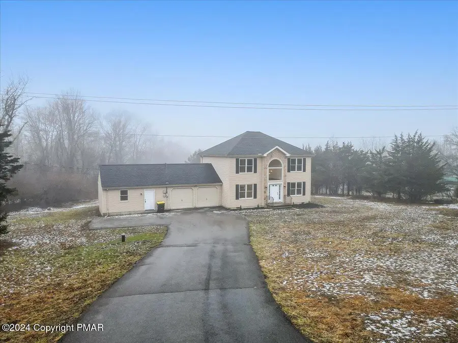 5693 Neola Road, Stroudsburg, PA 18360 - Image #2