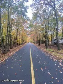 406 Deerfoot Lane, Albrightsville, PA 18210