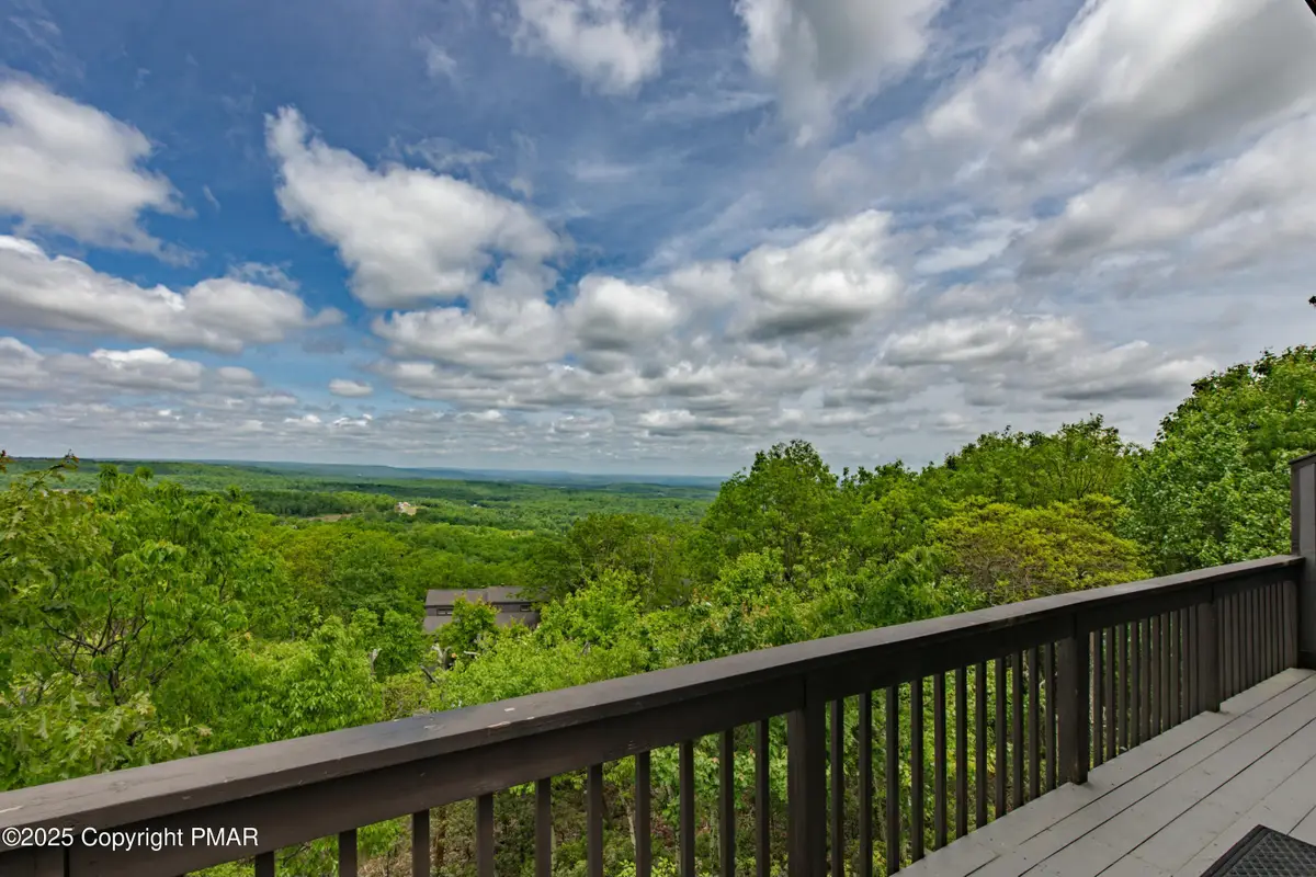 270 Big Pocono Pass, Tannersville, PA 18372 - Image #1