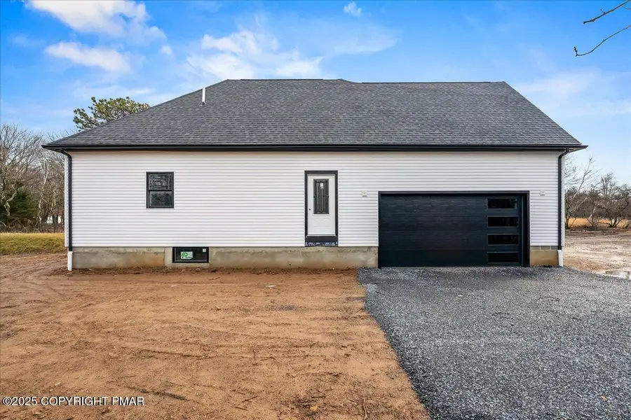 14 Denise Court, Albrightsville, PA 18210 - Image #2