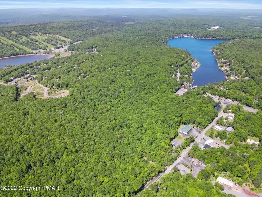 1 S Lake Drive, Lake Harmony, PA 18624 - Image #2