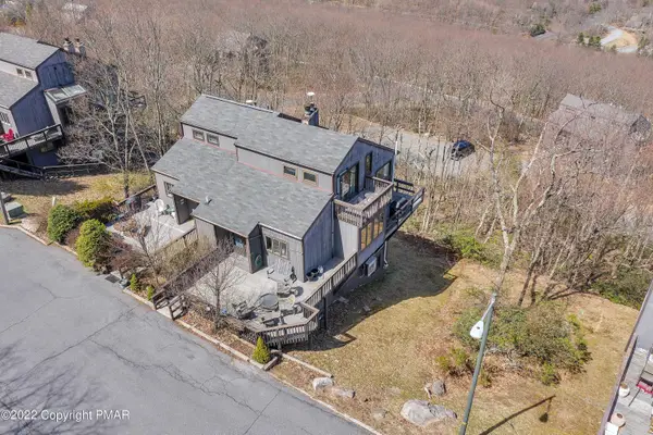 269 Big Pocono Pass, Tannersville, PA 18372