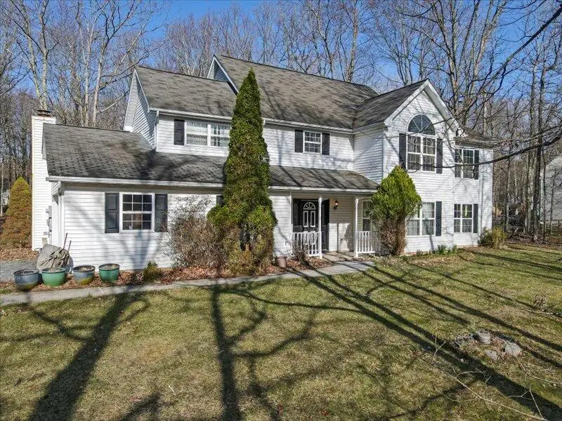 1135 Juno Drive, Effort, PA 18330 - #1