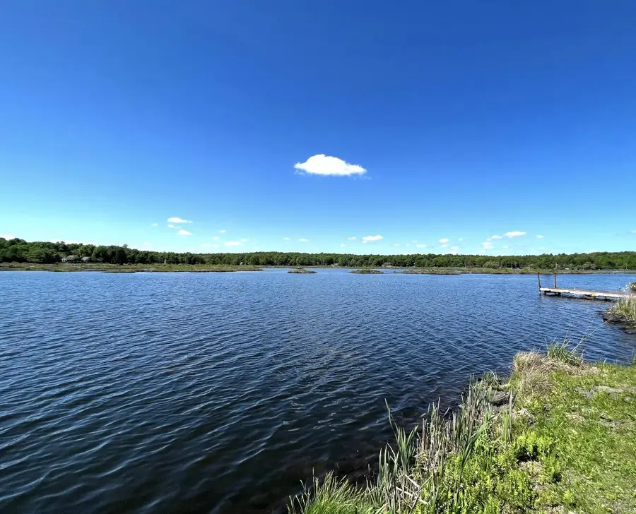 13 Iroquois Ave Avenue, Gouldsboro, PA 18424 - Image #3