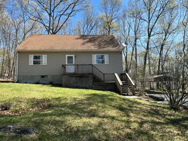 1227 Alder Road, East Stroudsburg, PA 18302