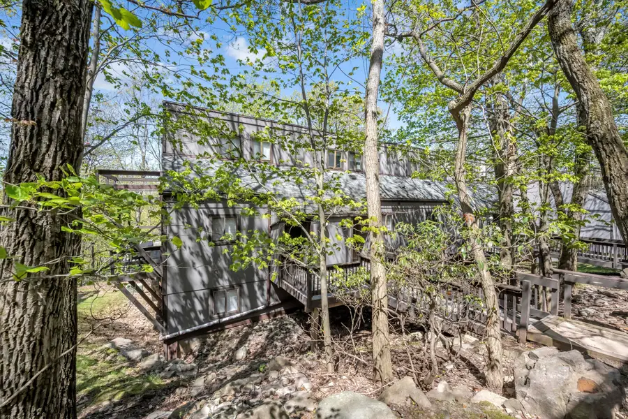 168 Upper Village Way, Tannersville, PA 18372 - Image #2