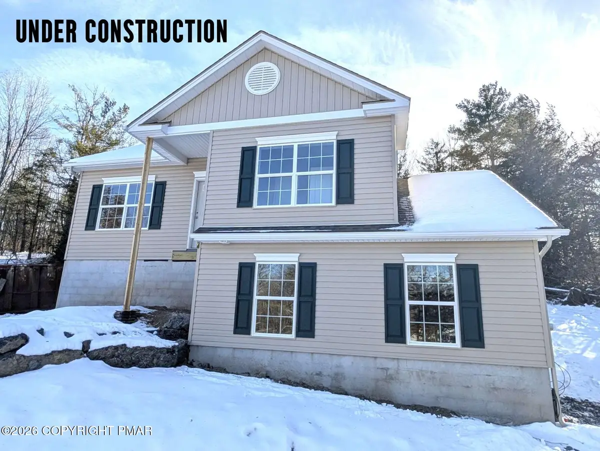 411 Pierce Lane, East Stroudsburg, PA 18301 - Image #1