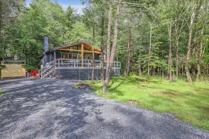 3145 Ogontz Drive, Pocono Lake, PA 18347 - Image #3