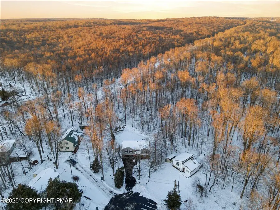 7086 Boulder Court, Tobyhanna, PA 18466 - Image #2