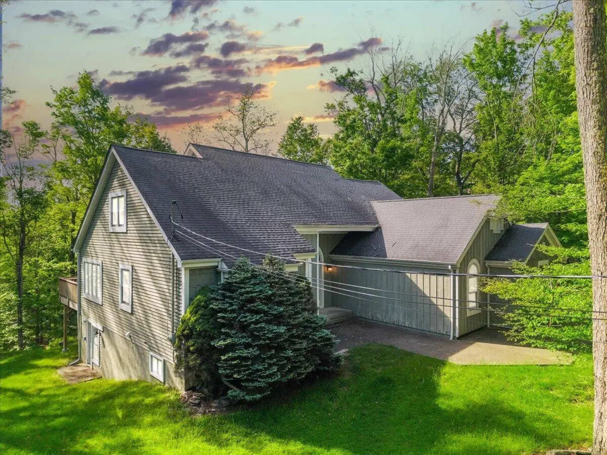 161 Fawnwood Drive, Greentown, PA 18426 - Image #1