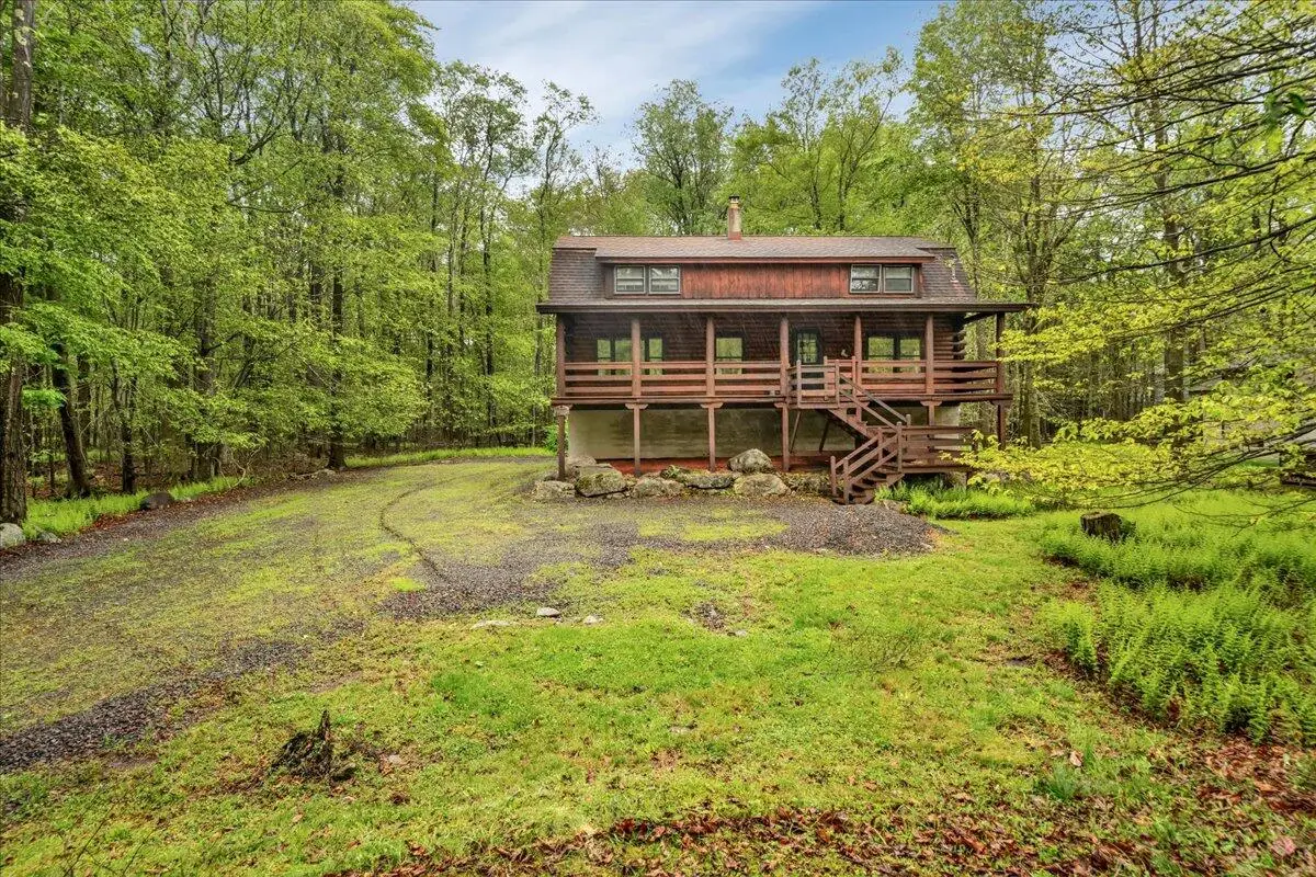 58 Sunset Dr Drive, Clifton Township, PA 18424 - Image #1