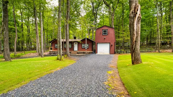 76 Kiowa Path Path, Gouldsboro, PA 18424