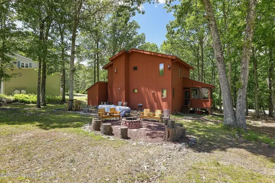 138 Banbury Drive, Bushkill, PA 18324 - Image #3
