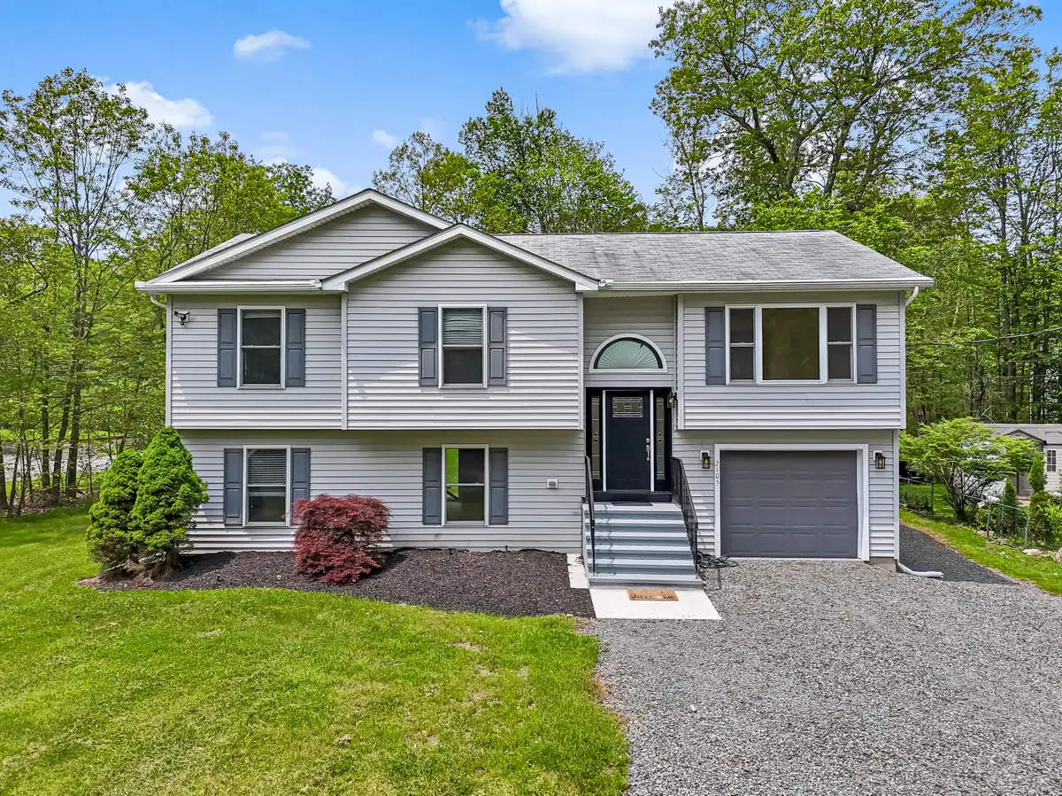2105 Cottonwood Lane, Tobyhanna, PA 18466 - Image #1